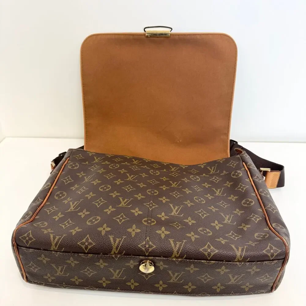 Louis Vuitton Brown Monogram Abbesses Messenger Bag LV Logo Large Crossbody